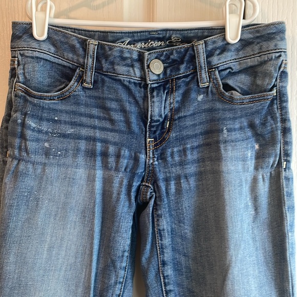 American Eagle Ripped Jeggings in Size 4 - Picture 2 of 4